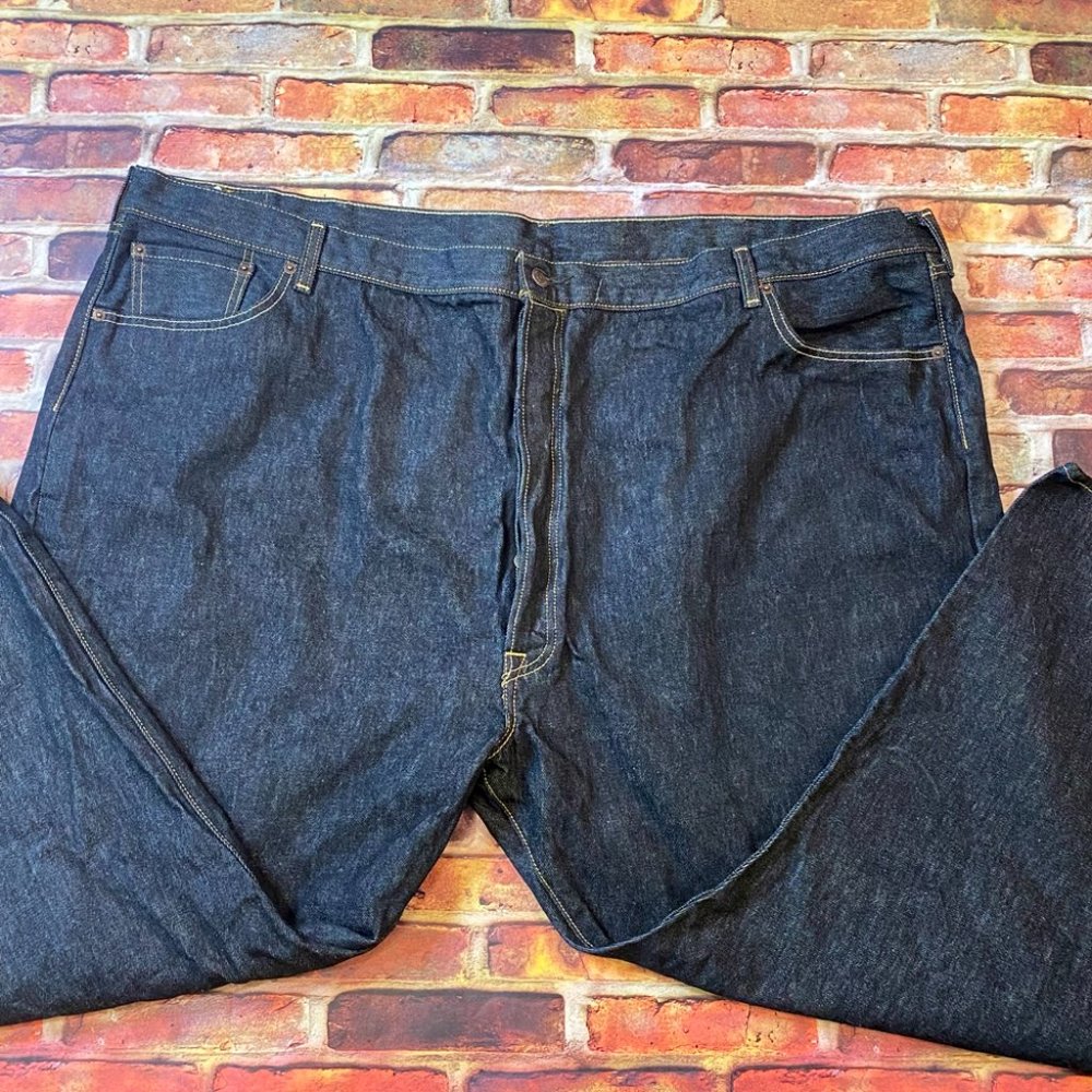 Levi's 501's NWOT Straight Leg Button Fly Men's Jeans Size 56-30